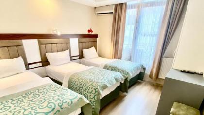 LARA HOTEL - image 3