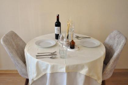 Golden Door Hotel - image 30