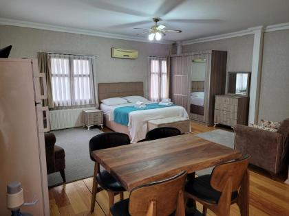 4 bedroom duplex villa with terrace Sultanahmet - image 19