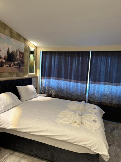 Mar Boutique Apartment - image 13