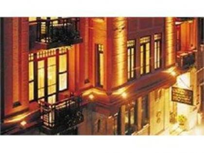 Vardar Palace Hotel - image 22