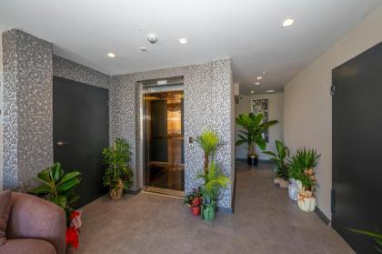 Heaven Premium Airport Hotel - image 17