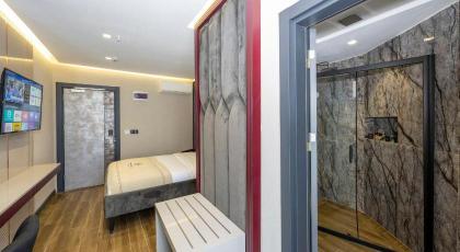 Heaven Premium Airport Hotel - image 29