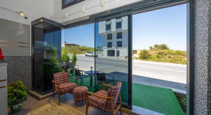 Heaven Premium Airport Hotel - image 9