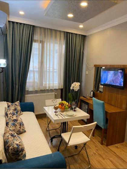 Riverland Suites Apart Hotel - image 5