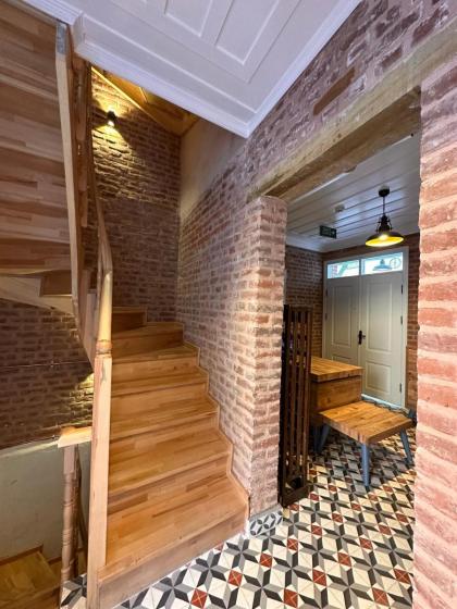 Lovely History Boutique Hotel - image 13