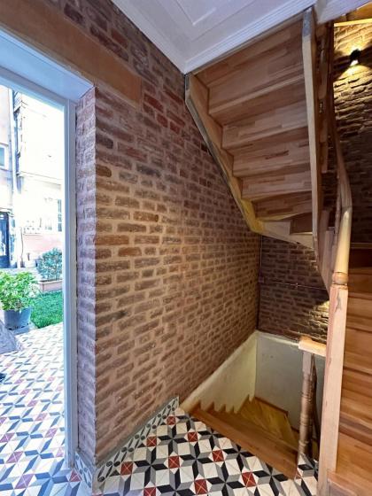Lovely History Boutique Hotel - image 14