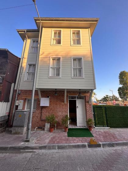Lovely History Boutique Hotel - image 7