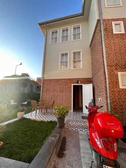 Lovely History Boutique Hotel - image 9