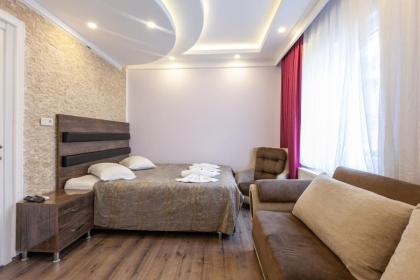 LALE SULTAN SÜİT APART