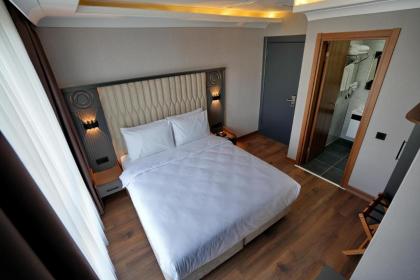 Shelton Airport Otel - image 14