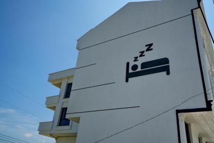 Shelton Airport Otel - image 2