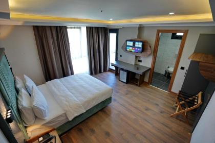 Shelton Airport Otel - image 21