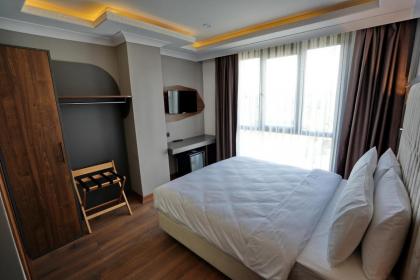Shelton Airport Otel - image 3