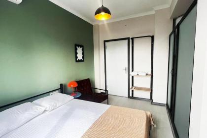 Wonder Karaköy 3- Ultra Luxury 4BR 2BA AC Sea View Karaköy - image 21