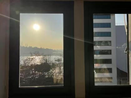 Wonder Karaköy 3- Ultra Luxury 4BR 2BA AC Sea View Karaköy - image 27