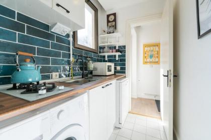 Spacious and Peaceful Flat in Cihangir Wi Fi 3Br - image 23