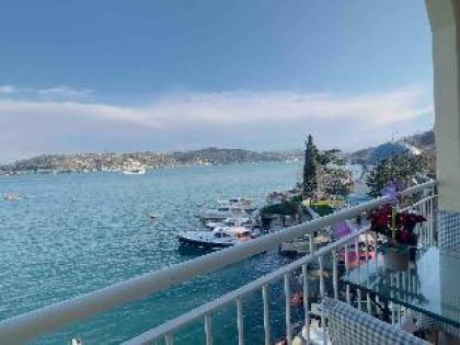 Unique and Luxury Bosphorus Flat in Bebek - image 2