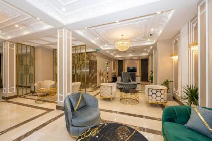 Moonlight Elegance Boutique Hotels - image 23