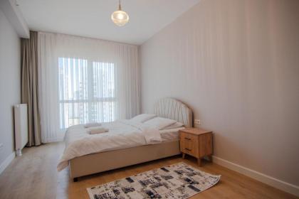 Elegant & Modern 2 Br Apt - image 8