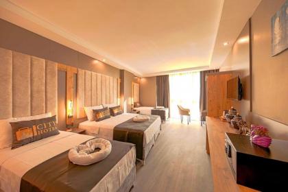 İstanbul City Airport Hotel - image 22