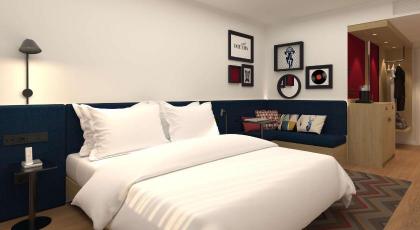 Hampton by Hilton Istanbul Sirkeci - image 9