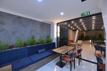ISTPORT GARDEN - image 3