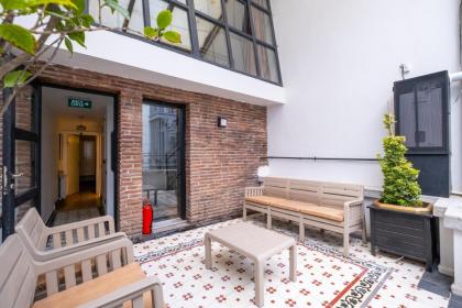 Mayer Taksim Apartments - image 27