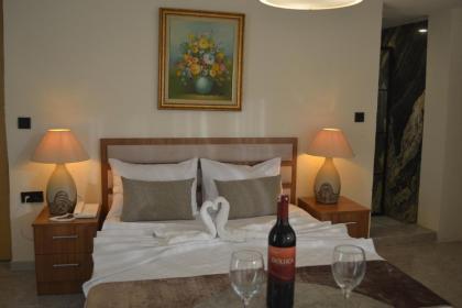 Costa Karakoy Hotel