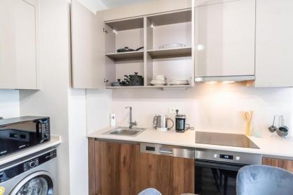 Peaceful And Private Escape 1-bedroom Apt - image 13