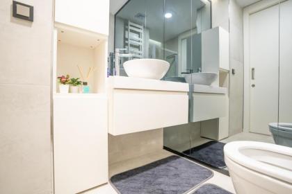 Stylish City Getaway - Immerse Yourself In Luxury - image 7