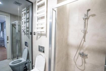 Stylish City Getaway - Immerse Yourself In Luxury - image 9