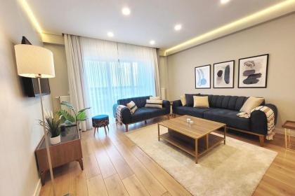Relax Unwind Inviting 2br Apt Cozy Interiors 