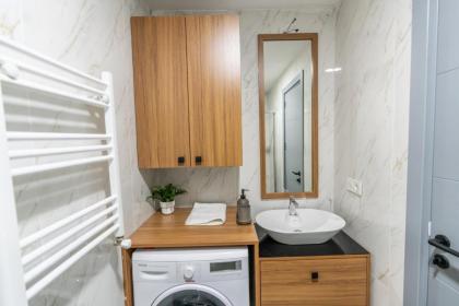 Upscale Comfort Luxurious 2br Apt - image 12