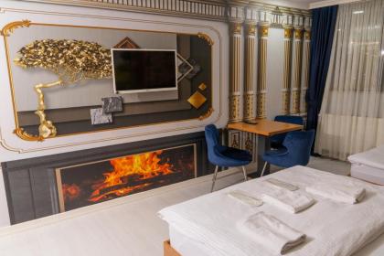Heraldic Room Hotel - image 22