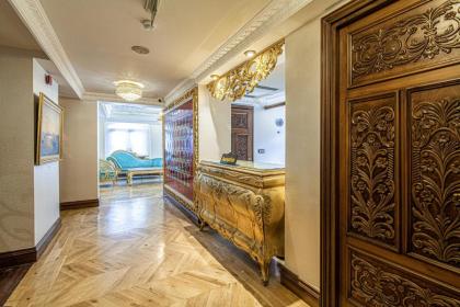 Splendid Studio in Historic Mansion in Beylerbeyi - image 12