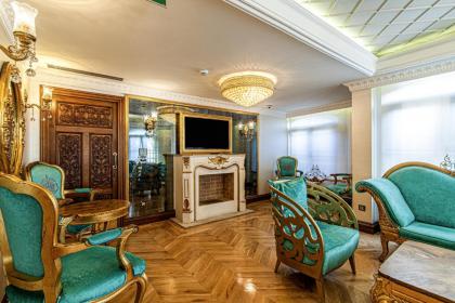 Splendid Studio in Historic Mansion in Beylerbeyi - image 13