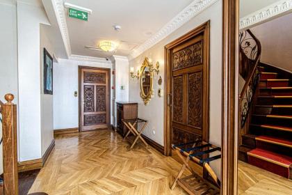 Splendid Studio in Historic Mansion in Beylerbeyi - image 14
