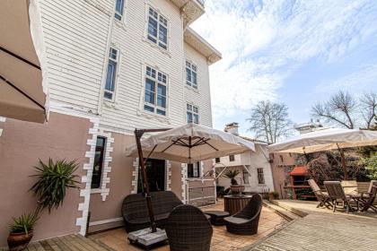 Splendid Studio in Historic Mansion in Beylerbeyi - image 20