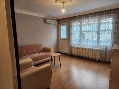Full Renovated 3 Room Flat in Kadikoy - image 29