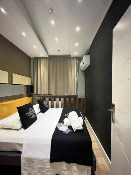 The Sisli Luxury Corner Suit - image 23