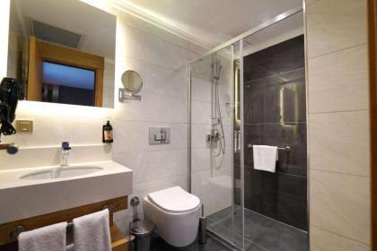 Days Inn by Wyndham Istanbul Bomonti - image 23