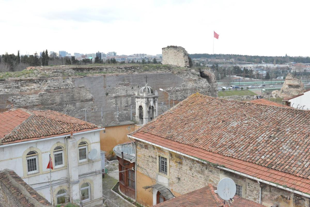 Istanbul Efes Hotel - image 3