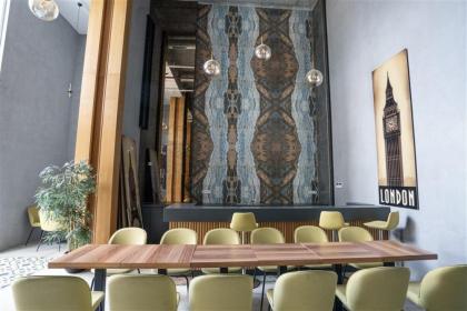 Luxury & Comfort Combined - Near Airport Metro - image 22