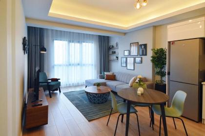 Modern 1br Apt Perfect Blend Of Comfort & Style - image 13