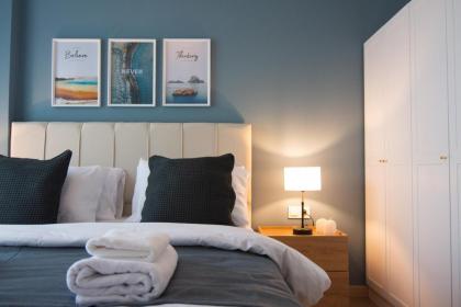 Bright & Cozy 1bdr Near Biz Cevahir Hali Mall - image 12