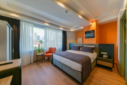 Rise Inn Hotel