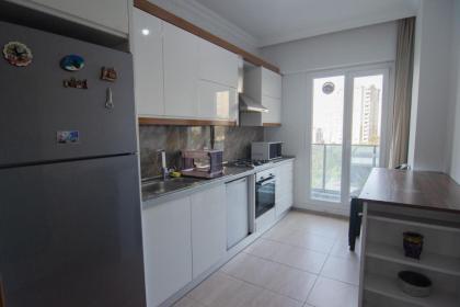 Charming 3bdr Apt In The Heart Of Halkal Merkez - image 10