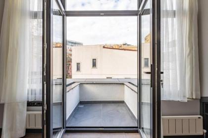Beautiful Penthouse 3bd2bath Duplex Views! #340 - image 29