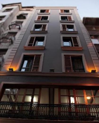 Eva Residence